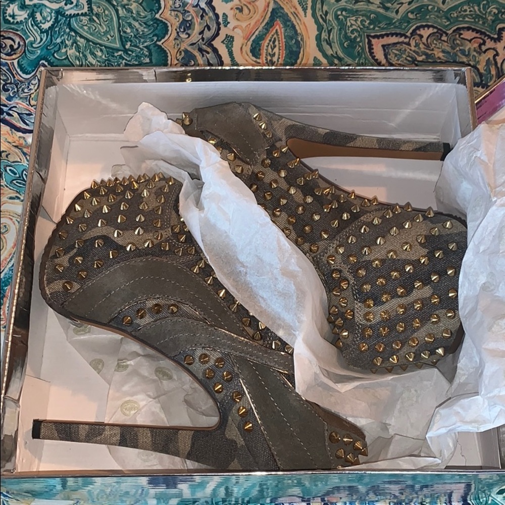 ZIGI GIRL SHOES